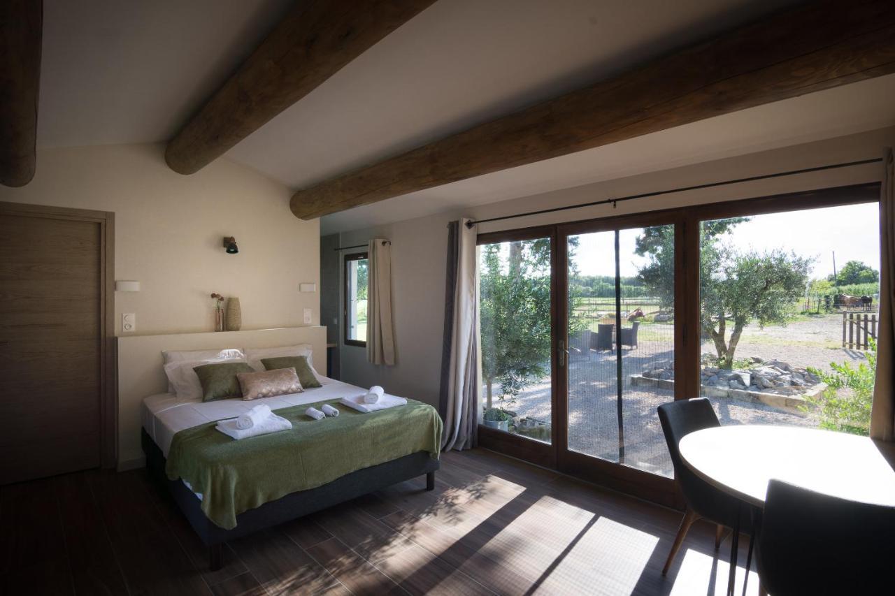 B&B Maison D'Hote Et Gite Mas D'Eymard Arles Room photo