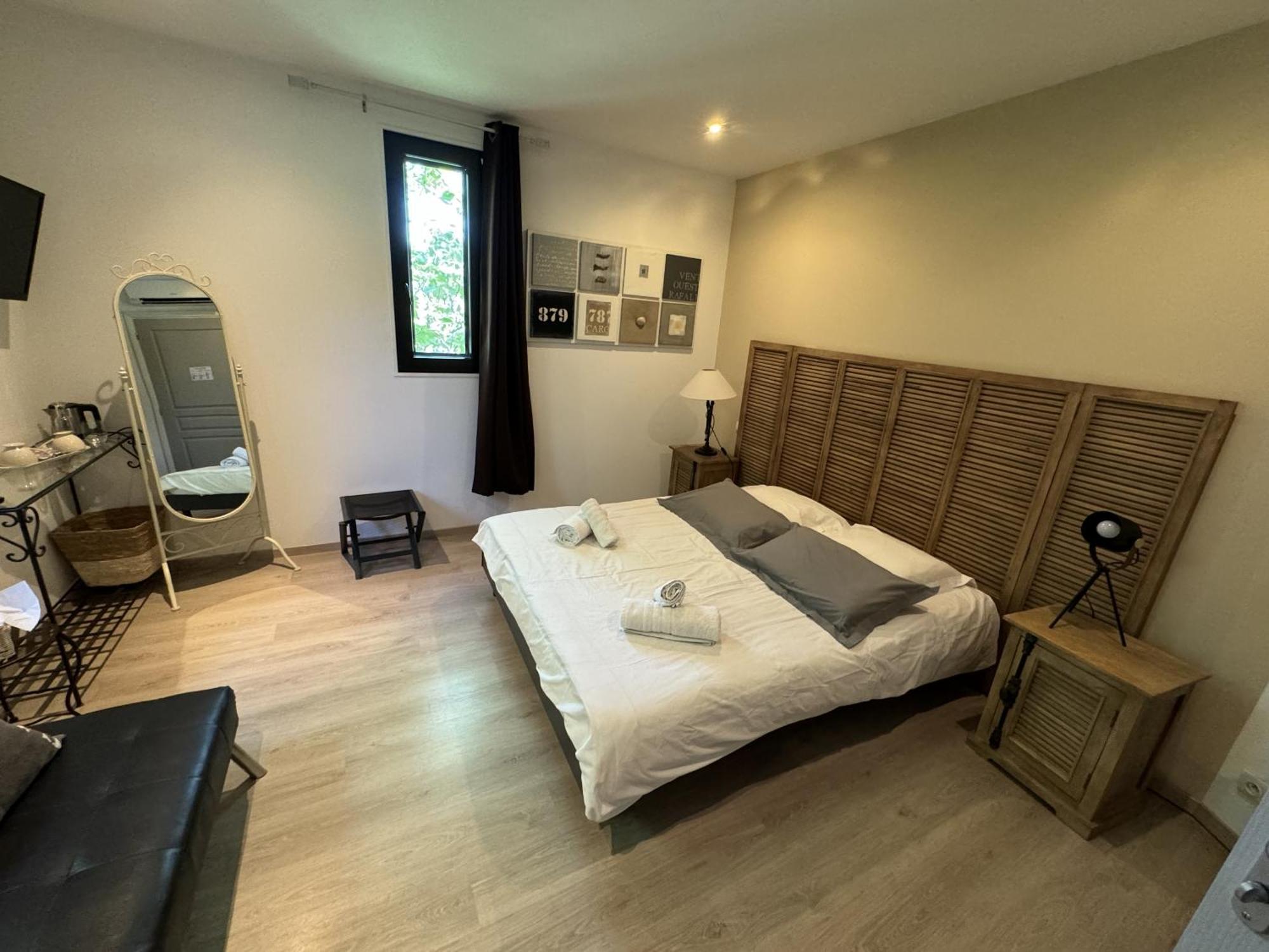 B&B Maison D'Hote Et Gite Mas D'Eymard Arles Room photo