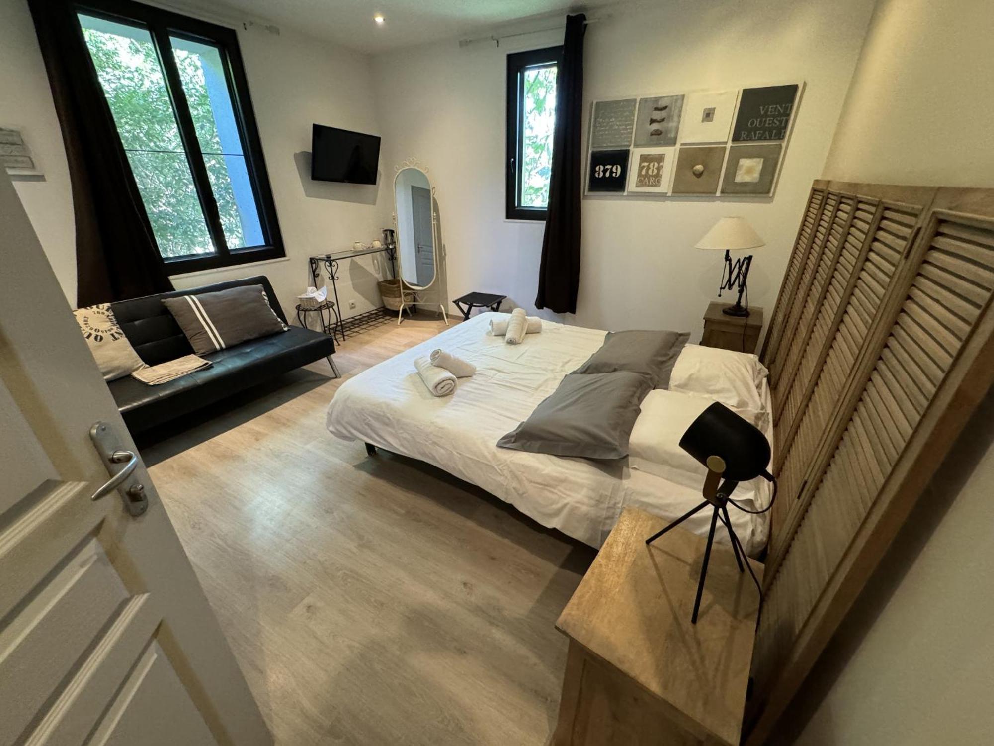 B&B Maison D'Hote Et Gite Mas D'Eymard Arles Room photo